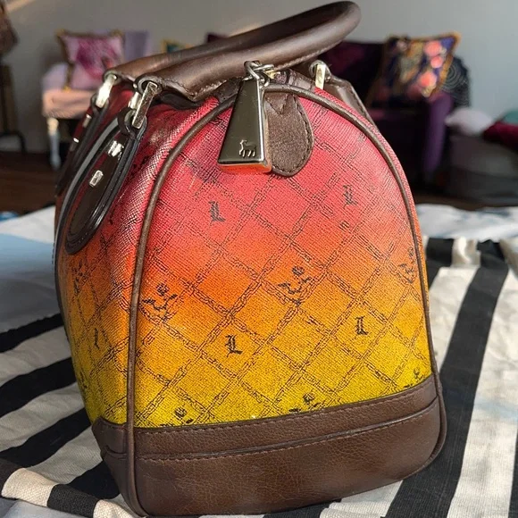 Sale 🔥 L.A.M.B. Green Red Yellow Gradient Handbag. Rasta Bag by Gwen Stefani. - Picture 8 of 11